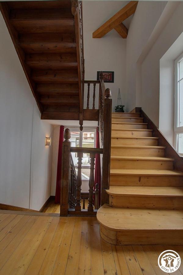 Villa La Maternite Villieu Bagian luar foto